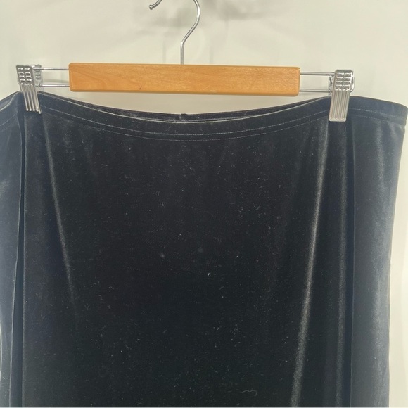J Jill Black Velour Maxi Length Pull On Back Slit Skirt - Picture 2 of 7